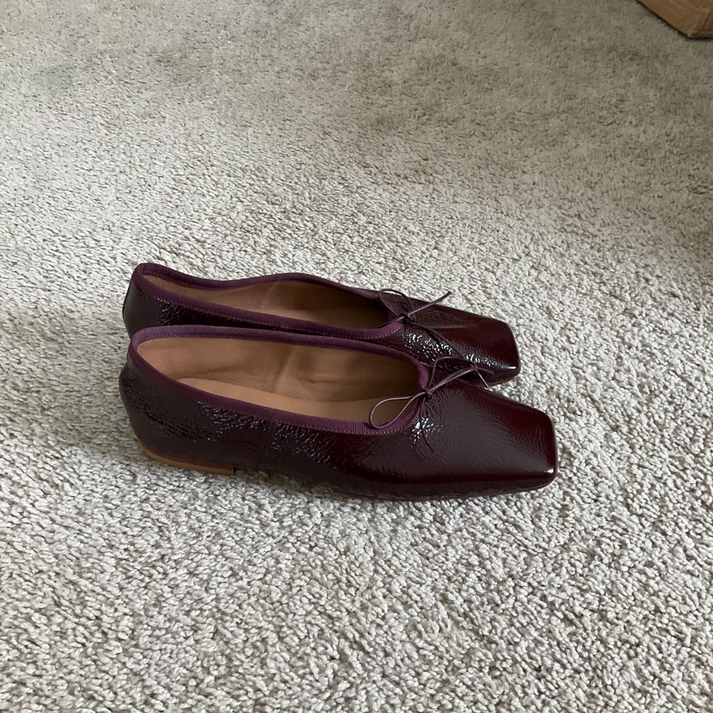 Mansur Gavriel Patent Wine Burgundy Ballet Flats - Picture 8 of 10